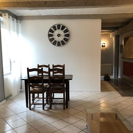 Ougney-Douvot Aux Berges Du Doubs B&B 외부 사진
