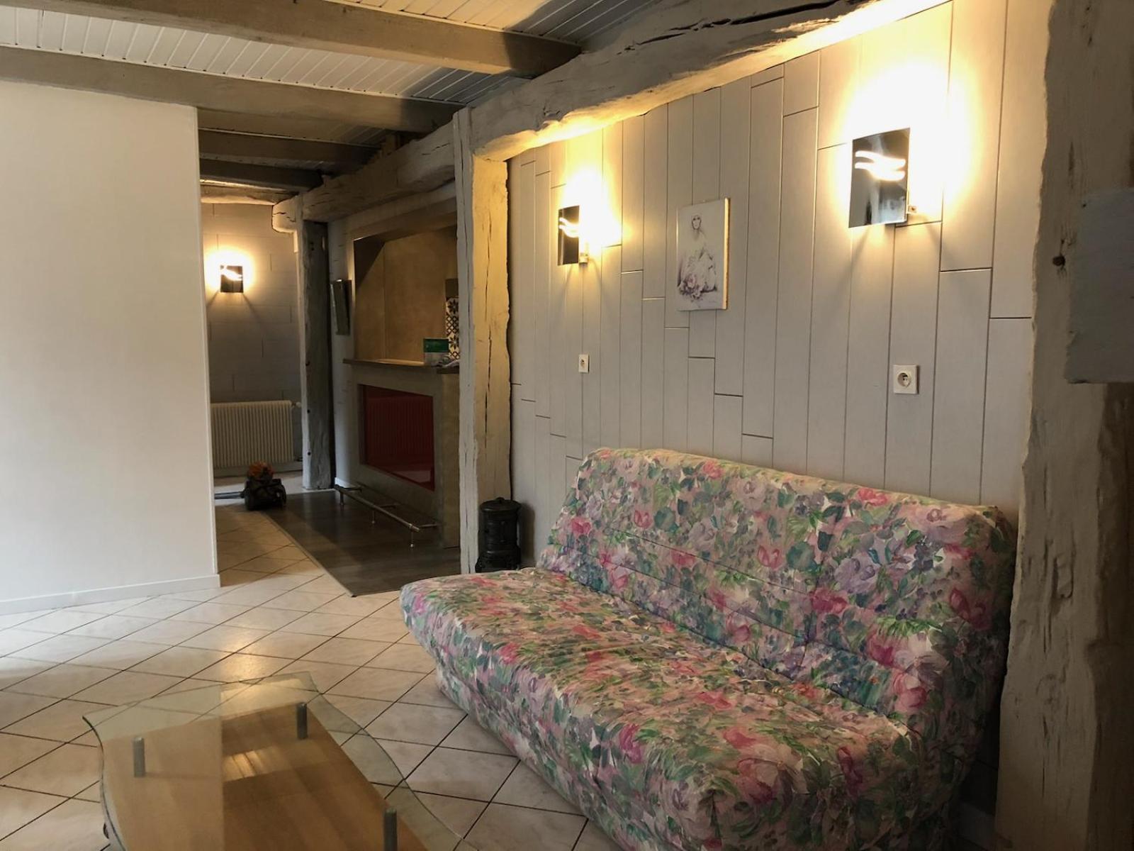 Ougney-Douvot Aux Berges Du Doubs B&B 외부 사진